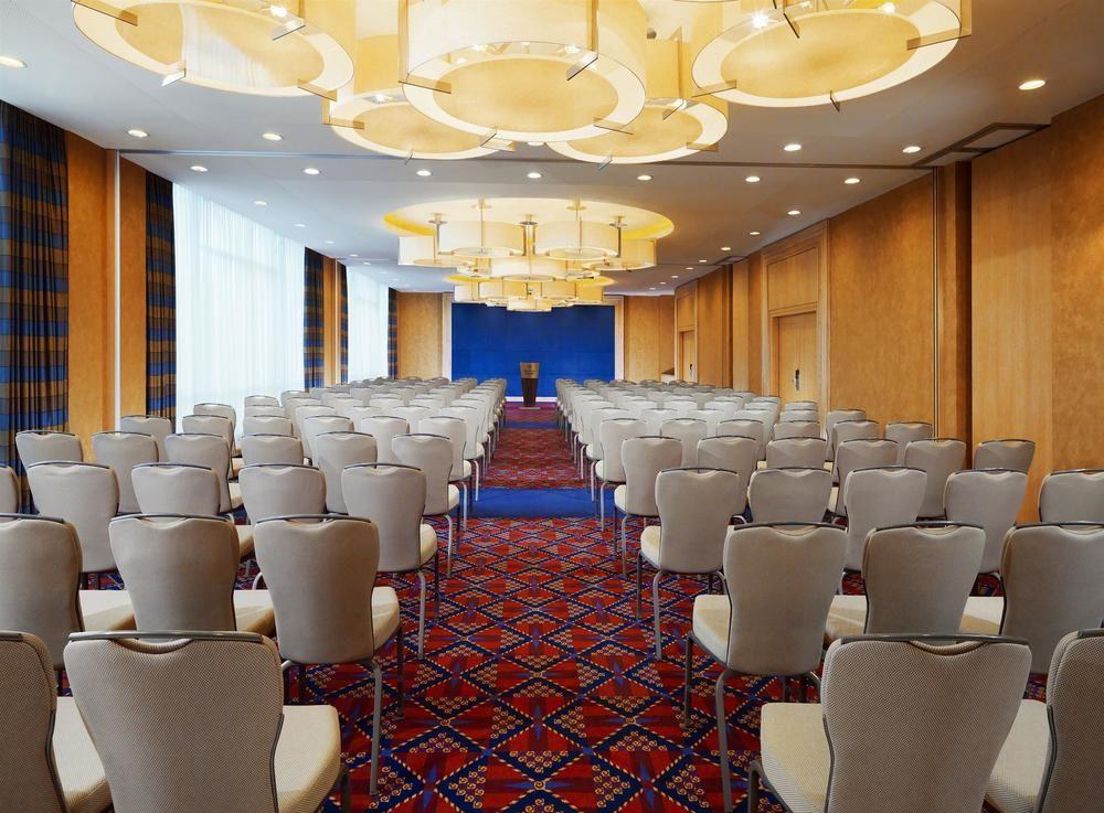 Sheraton Poznan Hotel Ngoại thất bức ảnh Meeting room