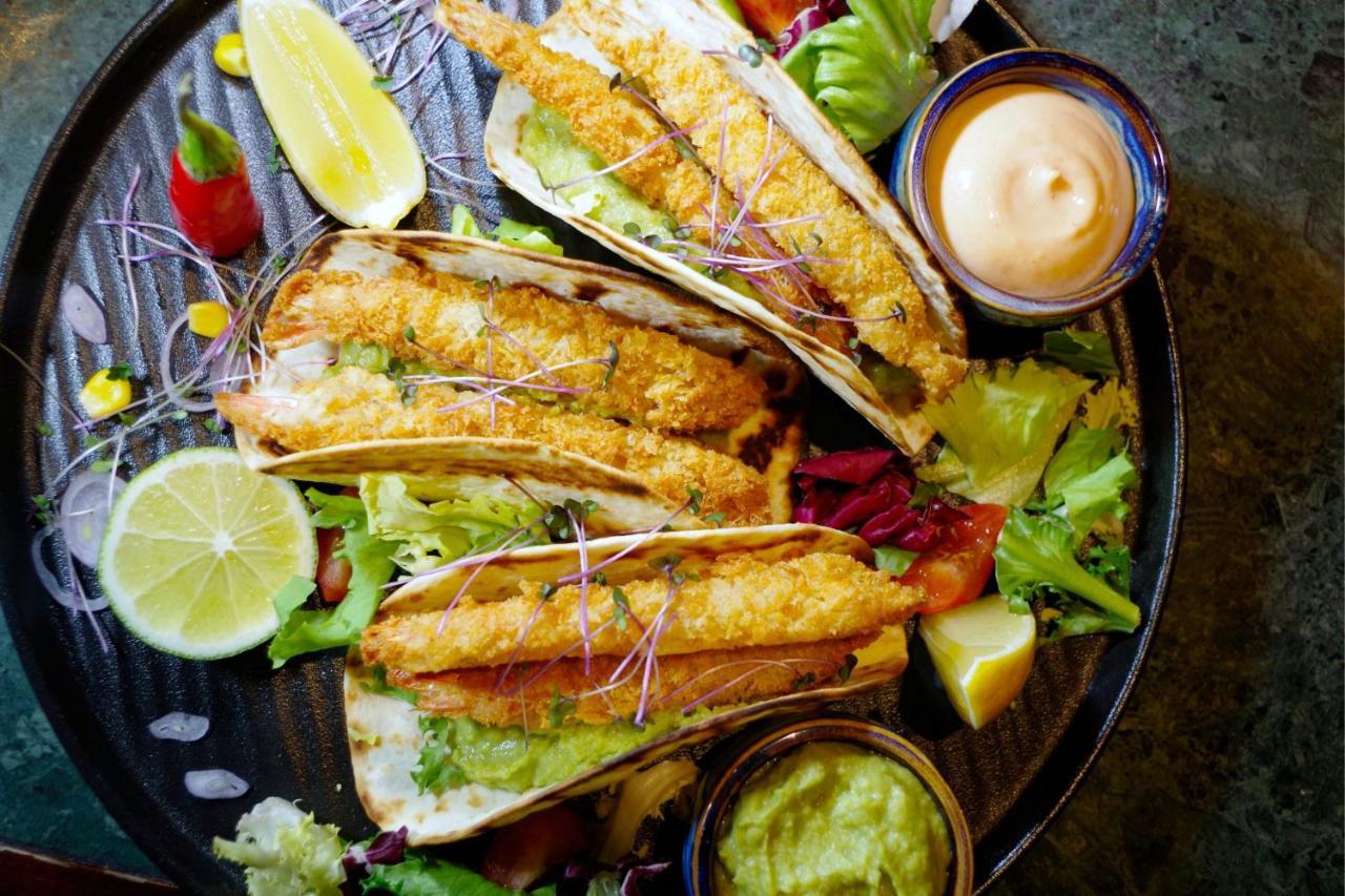 Sheraton Poznan Hotel Ngoại thất bức ảnh Tacos